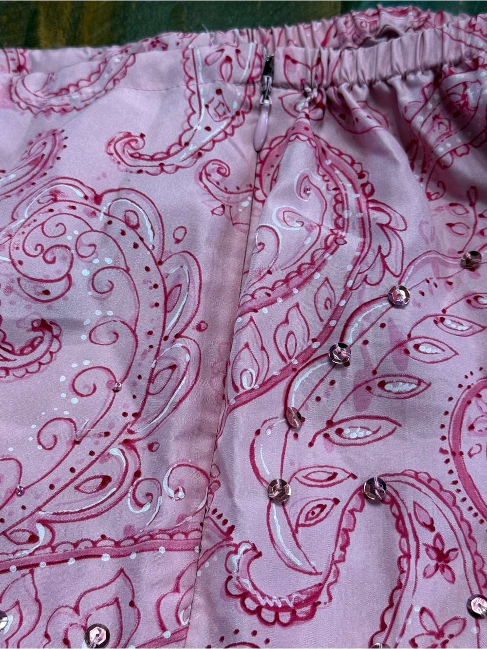Boston Proper Women’s Size S 100% Silk Paisley & Rhinestone Lounge Pants EUC - Picture 4 of 5